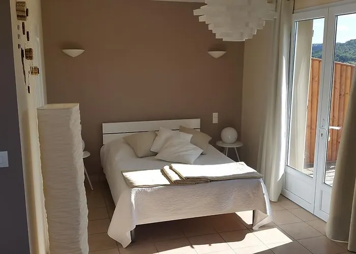 Aldeamento Turístico Val Georges