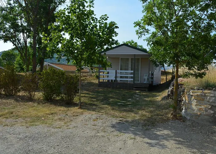 Aldeamento Turístico Val Georges