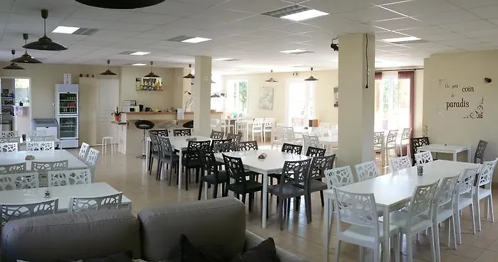 Aldeamento Turístico Val Georges 3*